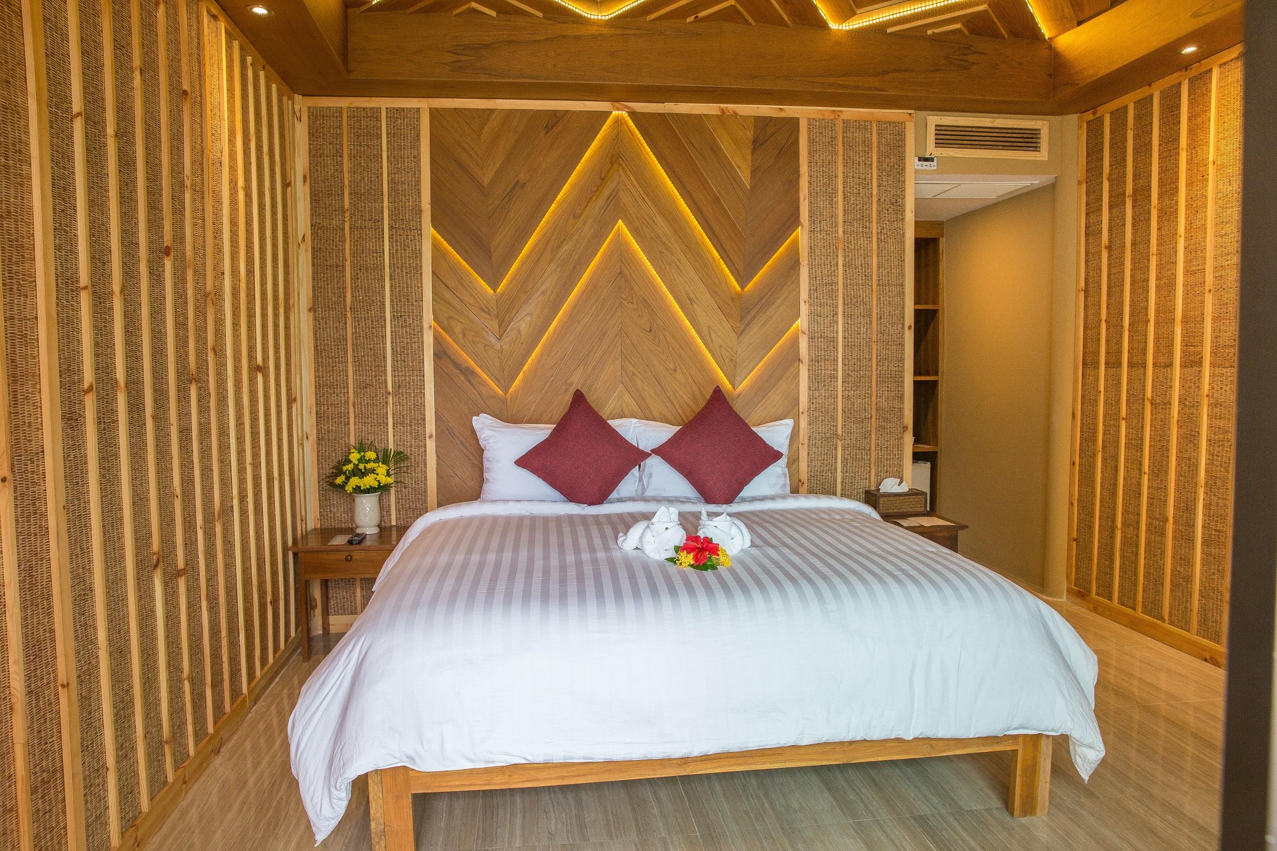 Adarin Beach Resort Mae Nam Buitenkant foto