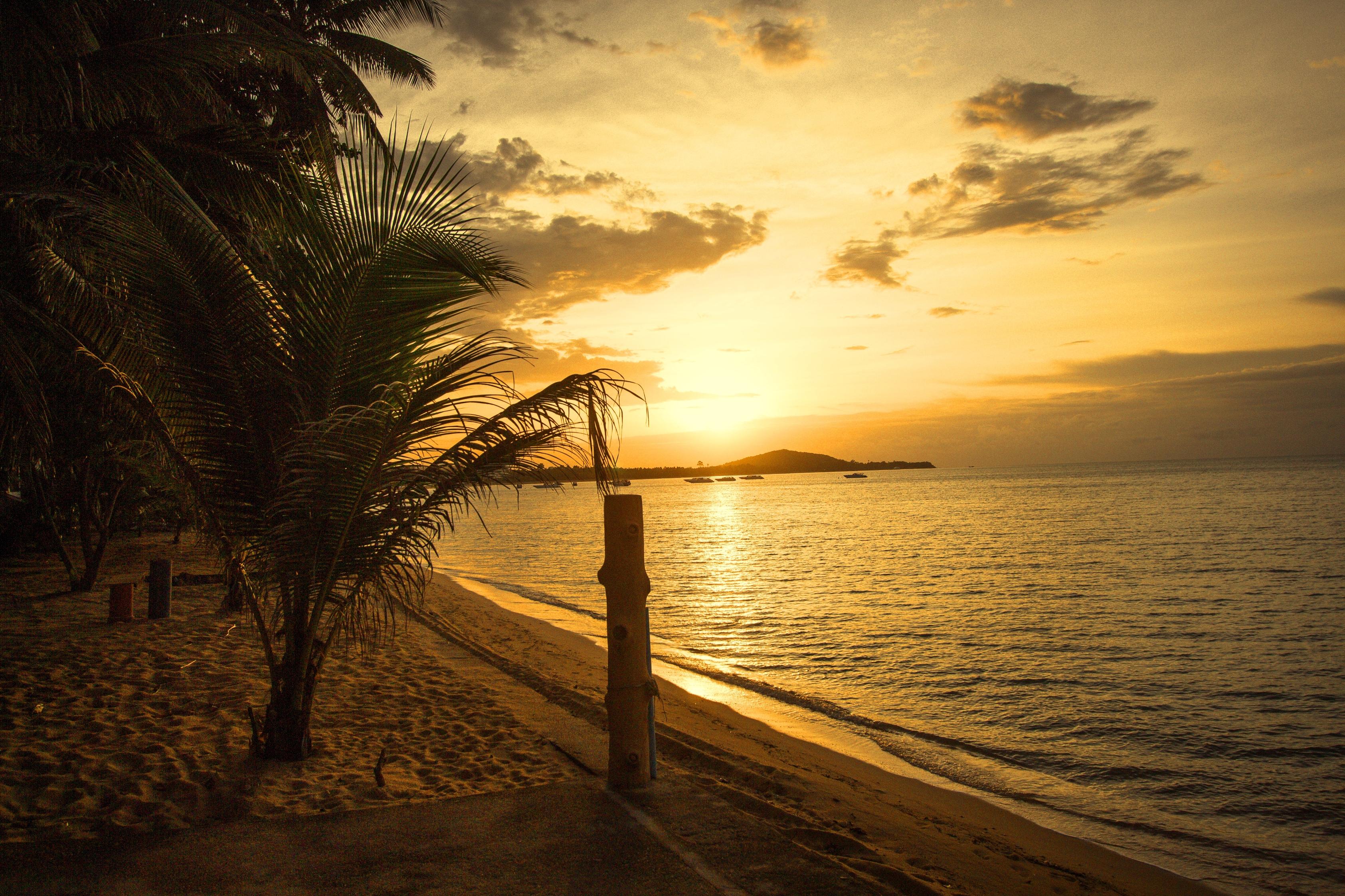 Adarin Beach Resort Mae Nam Buitenkant foto