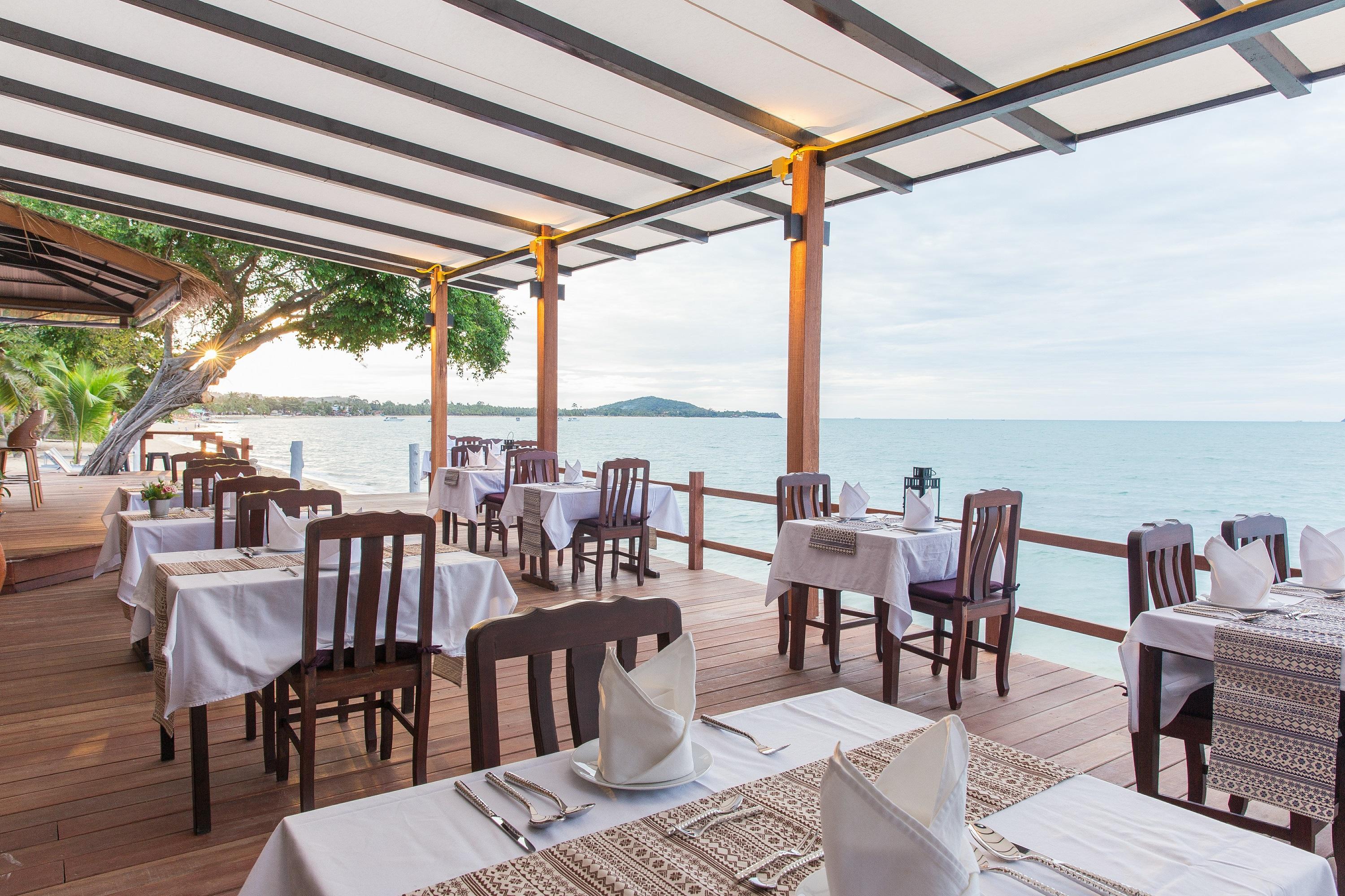 Adarin Beach Resort Mae Nam Buitenkant foto